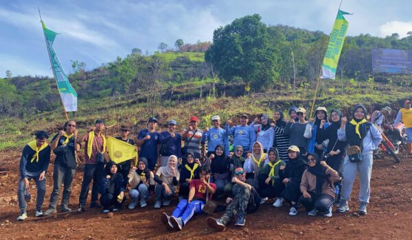 Sukses! Penanaman Serentak Pohon di Kalimantan Selatan Melebihi Target Nasional